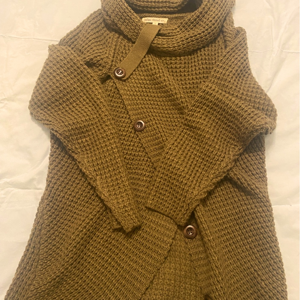 Beautiful brown sweater